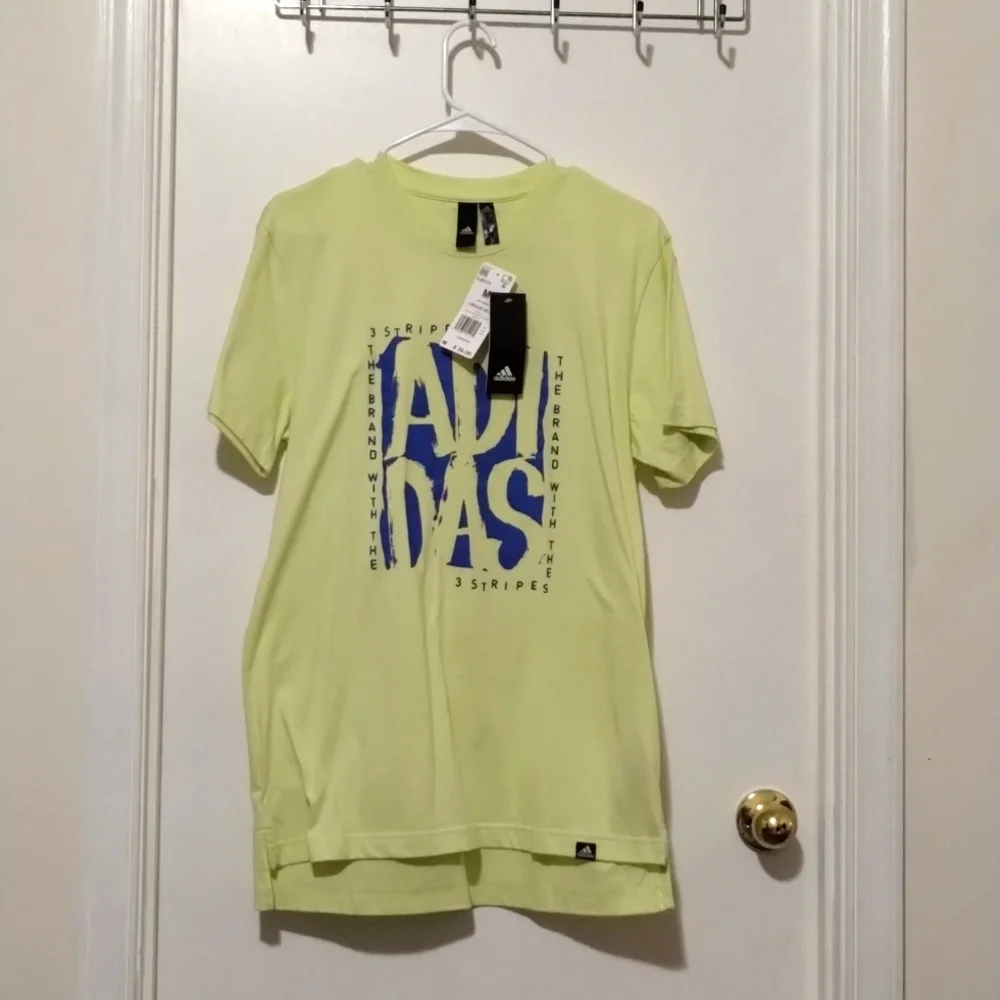 Adidas tee - Picture 1 of 7